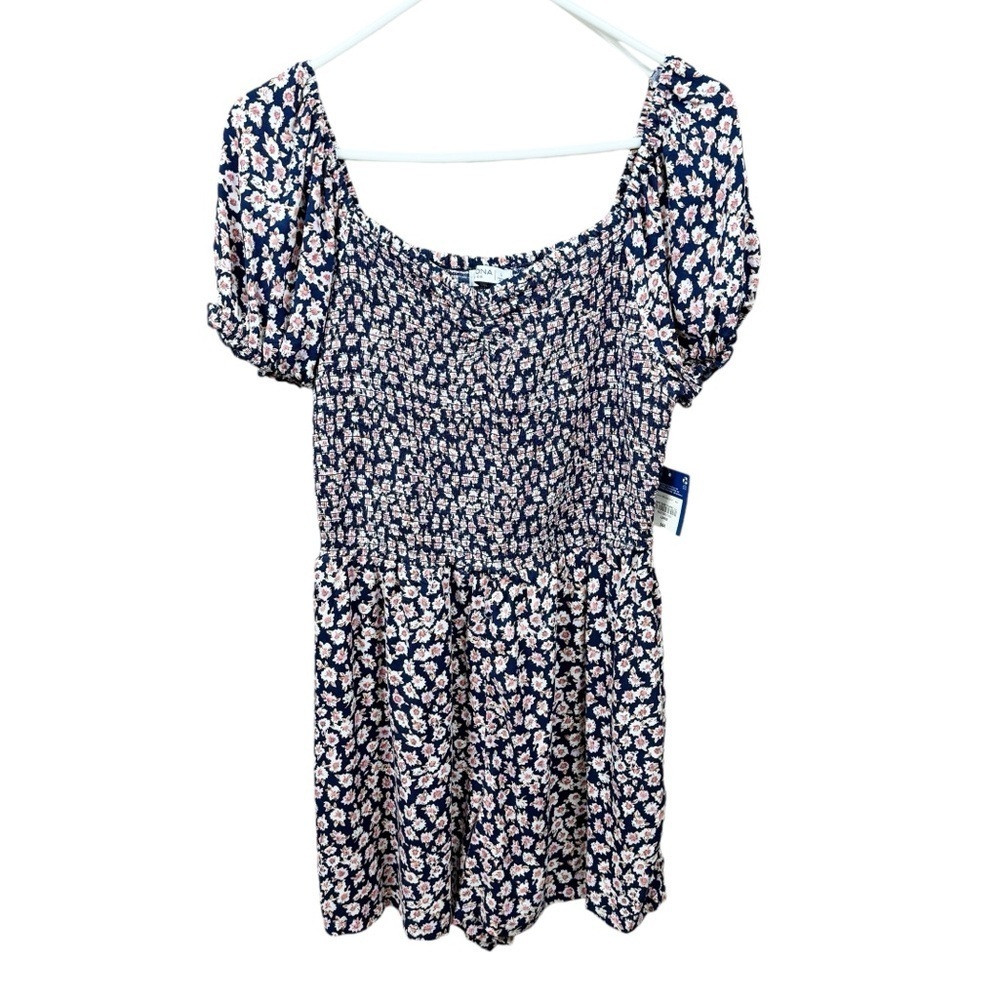 Arizona Jean Company Navy Daisy Floral Smocked Short Sleeve Romper Size Large